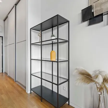 Ah Proxenta Ac * ブラチスラヴァ